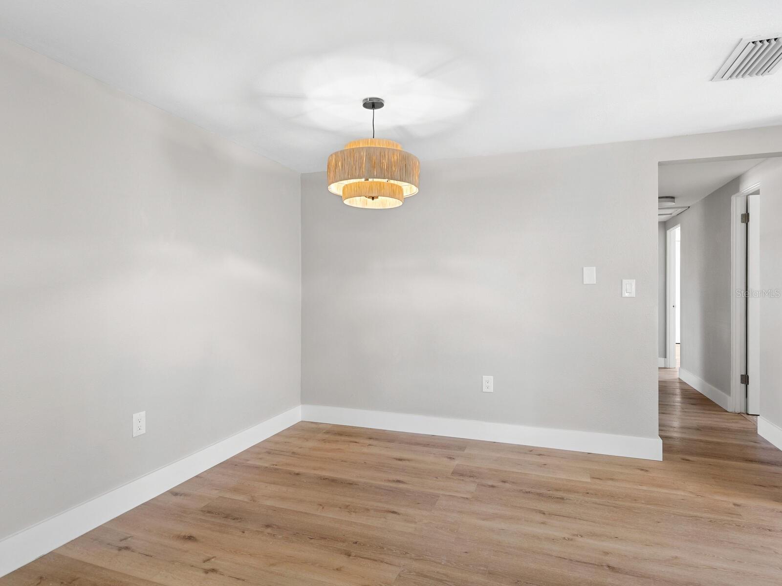620 N SHADE AVE, SARASOTA, FL, 34237