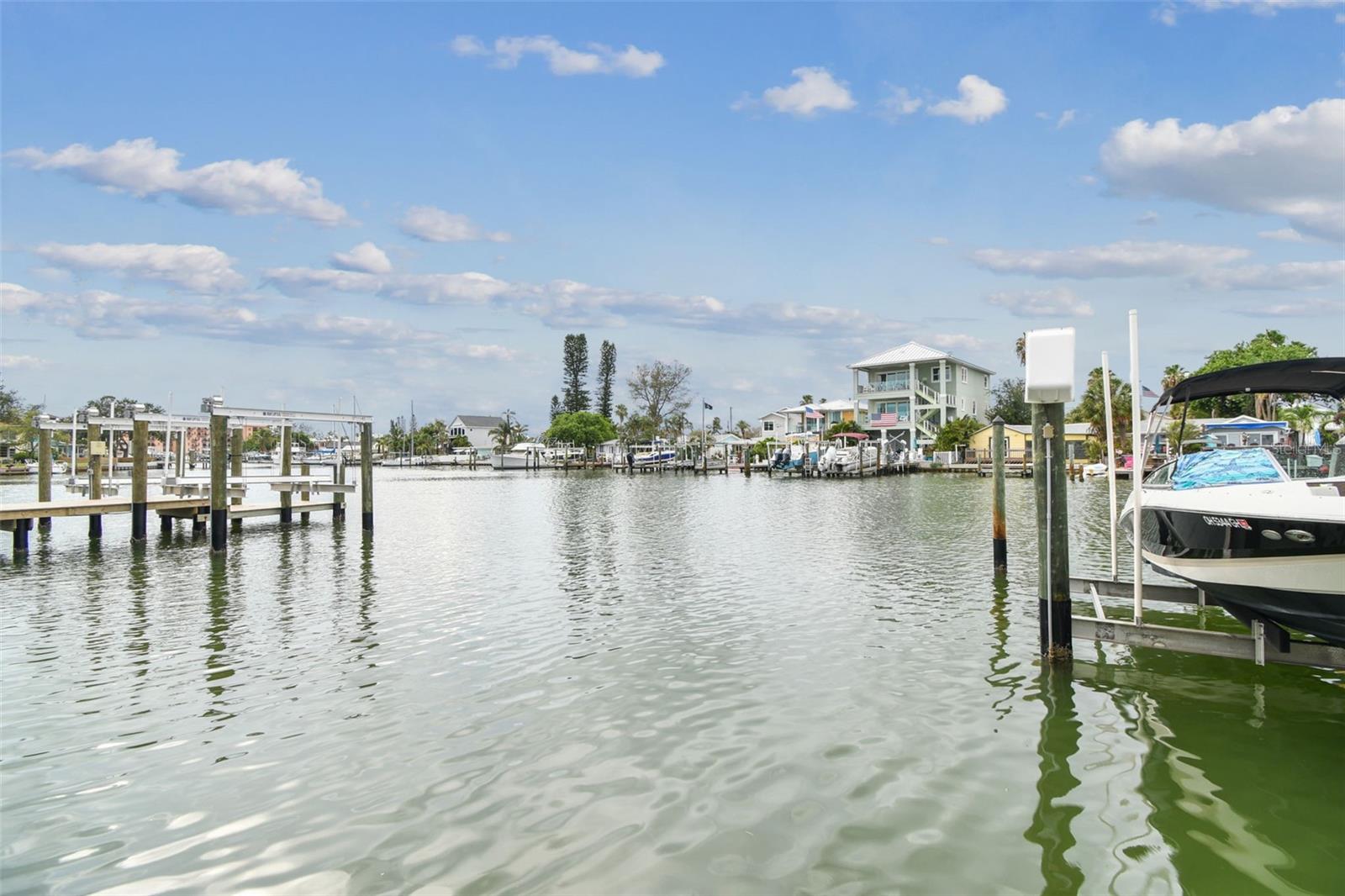 515 129TH AVE E, MADEIRA BEACH, FL, 33708