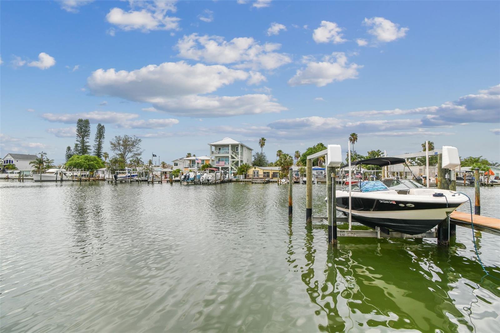 515 129TH AVE E, MADEIRA BEACH, FL, 33708