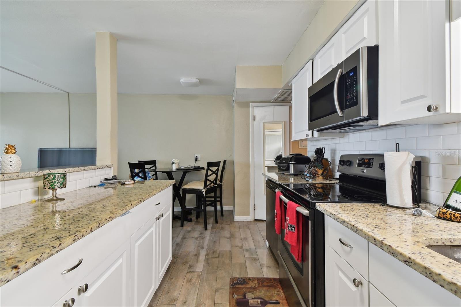 515 129TH AVE E, MADEIRA BEACH, FL, 33708