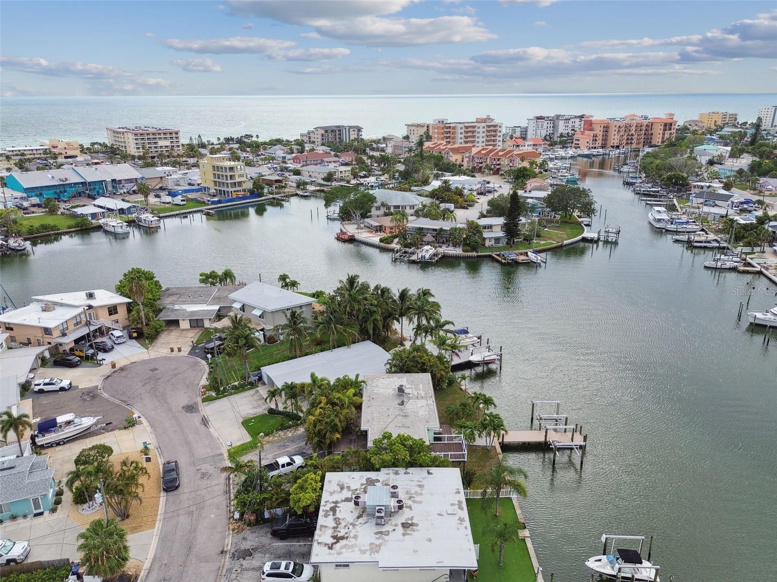 515 129TH AVE E, MADEIRA BEACH, FL, 33708