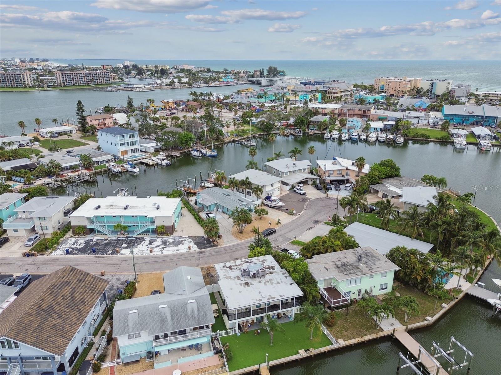 515 129TH AVE E, MADEIRA BEACH, FL, 33708