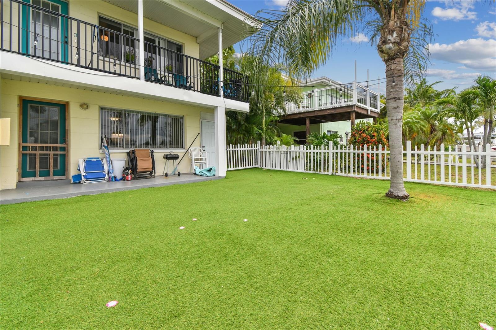 515 129TH AVE E, MADEIRA BEACH, FL, 33708
