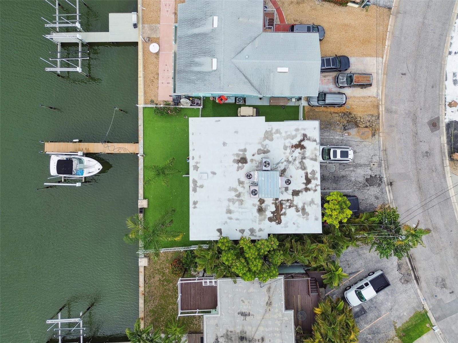 515 129TH AVE E, MADEIRA BEACH, FL, 33708