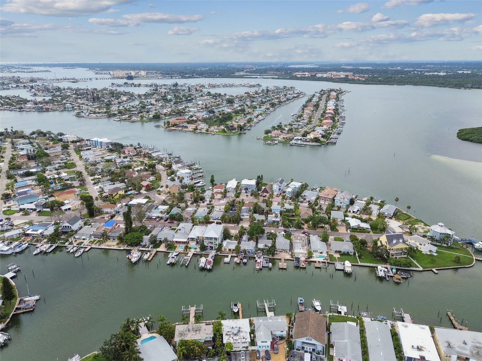 515 129TH AVE E, MADEIRA BEACH, FL, 33708