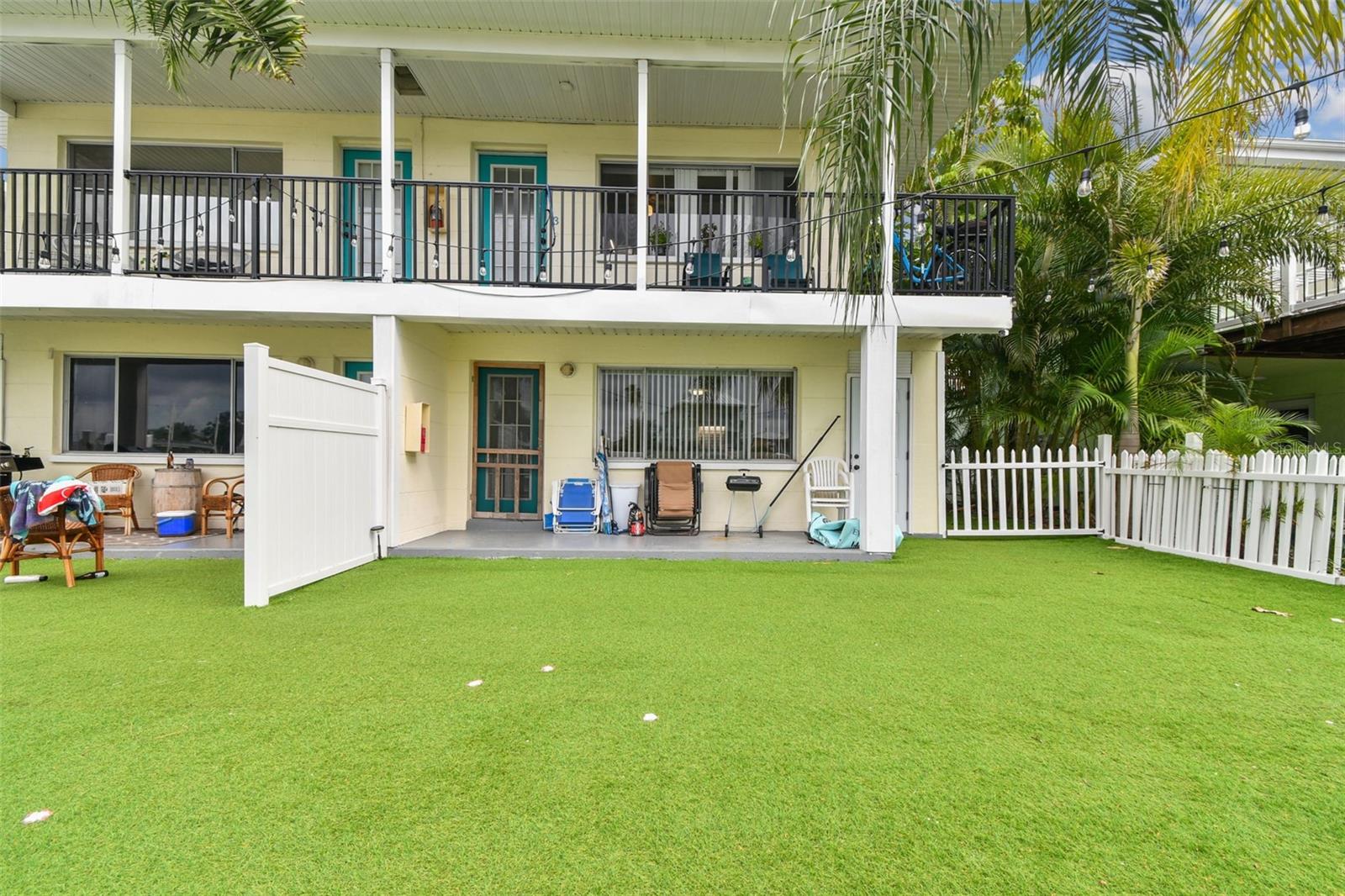 515 129TH AVE E, MADEIRA BEACH, FL, 33708