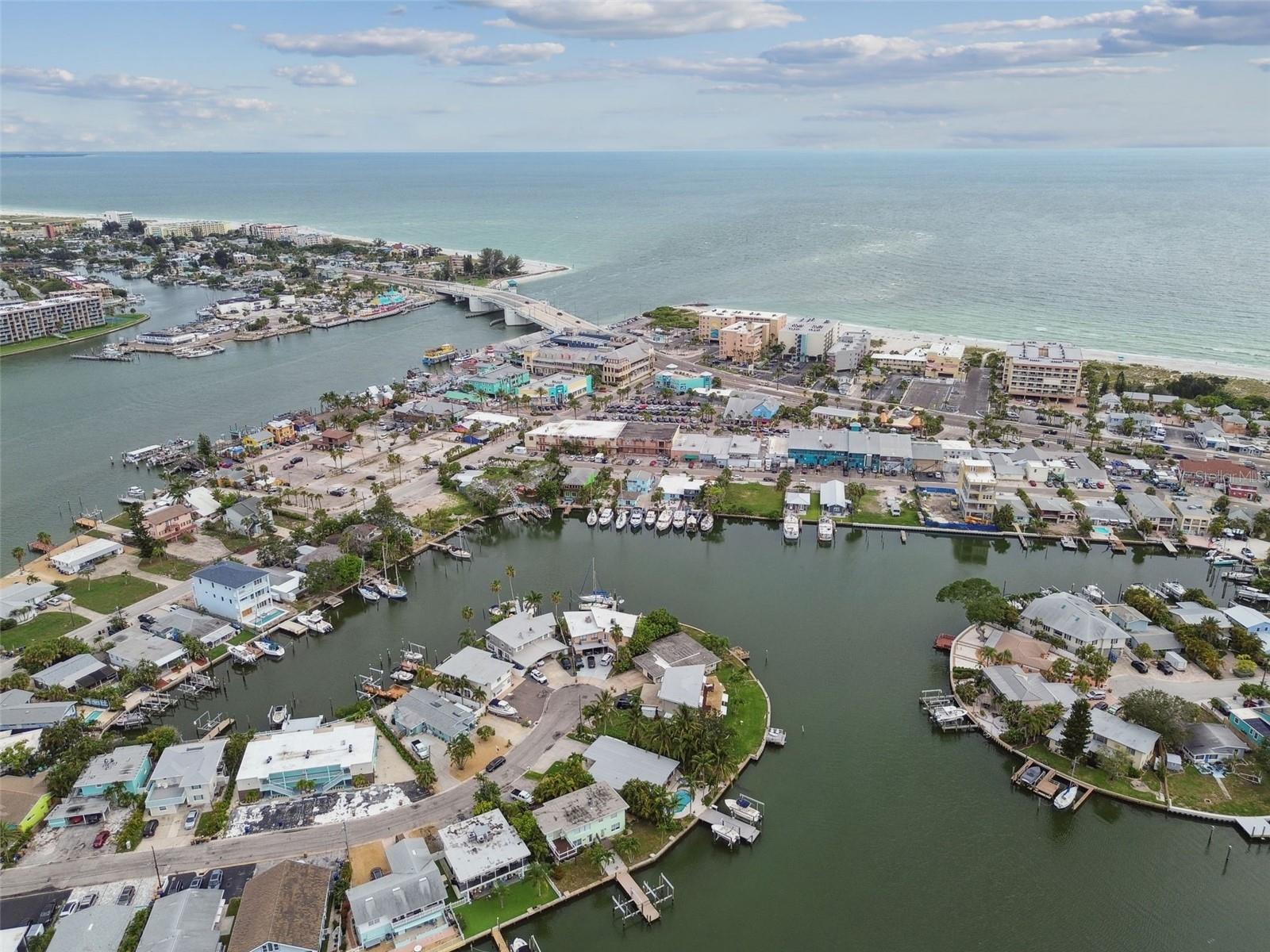 515 129TH AVE E, MADEIRA BEACH, FL, 33708