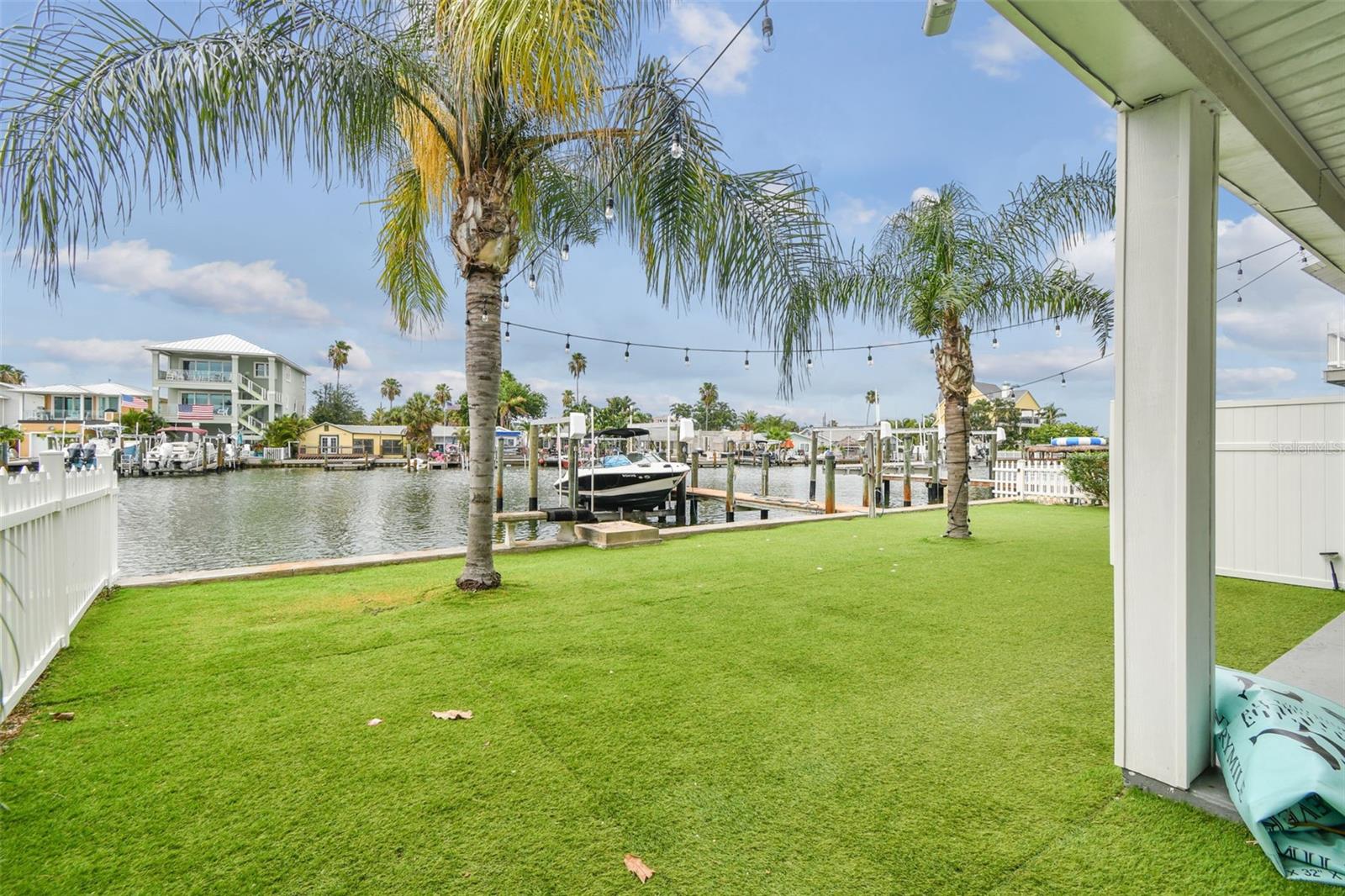 515 129TH AVE E, MADEIRA BEACH, FL, 33708
