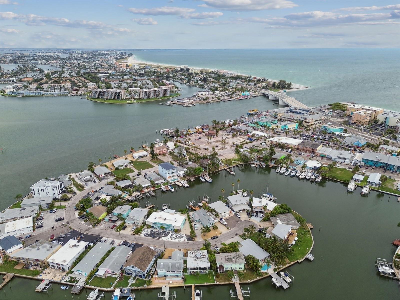 515 129TH AVE E, MADEIRA BEACH, FL, 33708
