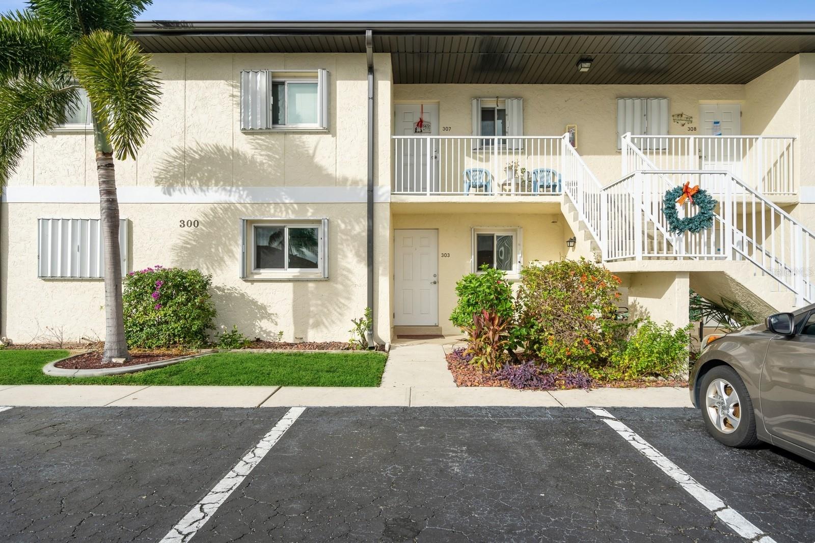 25275 RAMPART BLVD #303, PUNTA GORDA, FL, 33983