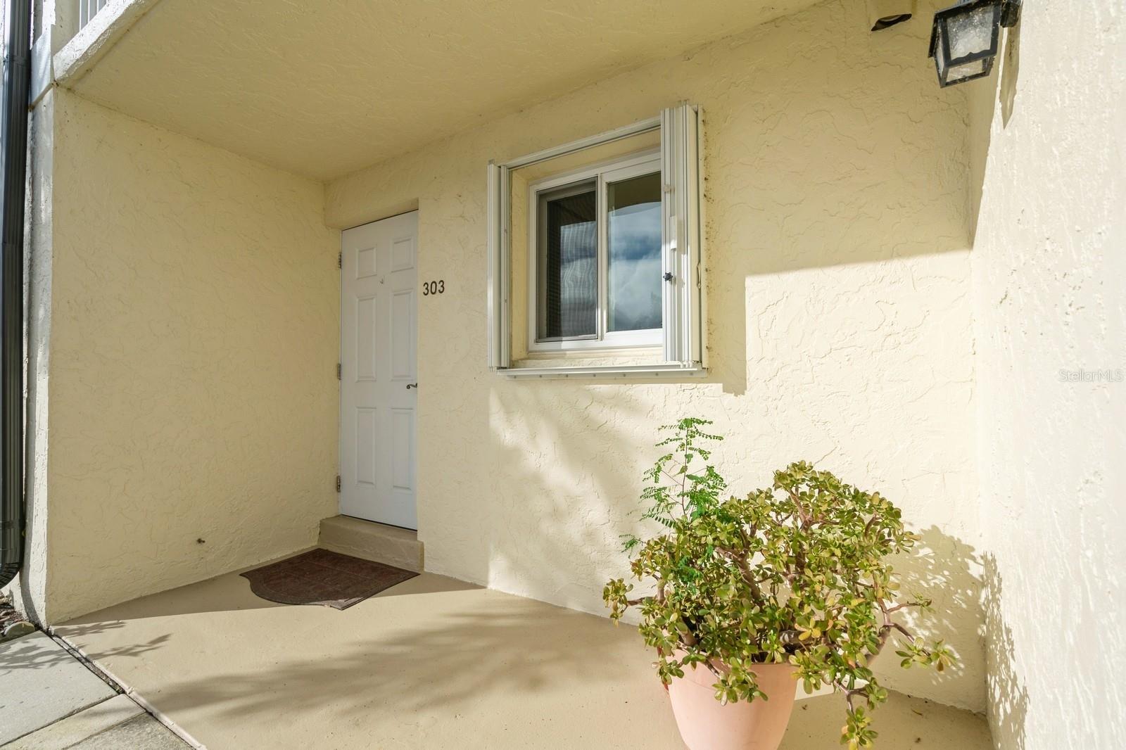 25275 RAMPART BLVD #303, PUNTA GORDA, FL, 33983