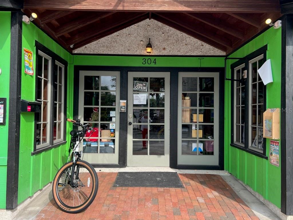 304 FLAGLER AVE, NEW SMYRNA BEACH, FL, 32169