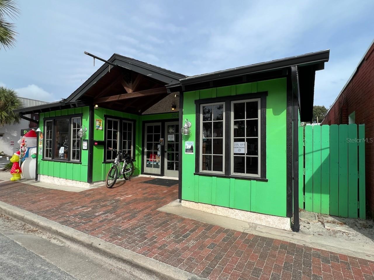 304 FLAGLER AVE, NEW SMYRNA BEACH, FL, 32169