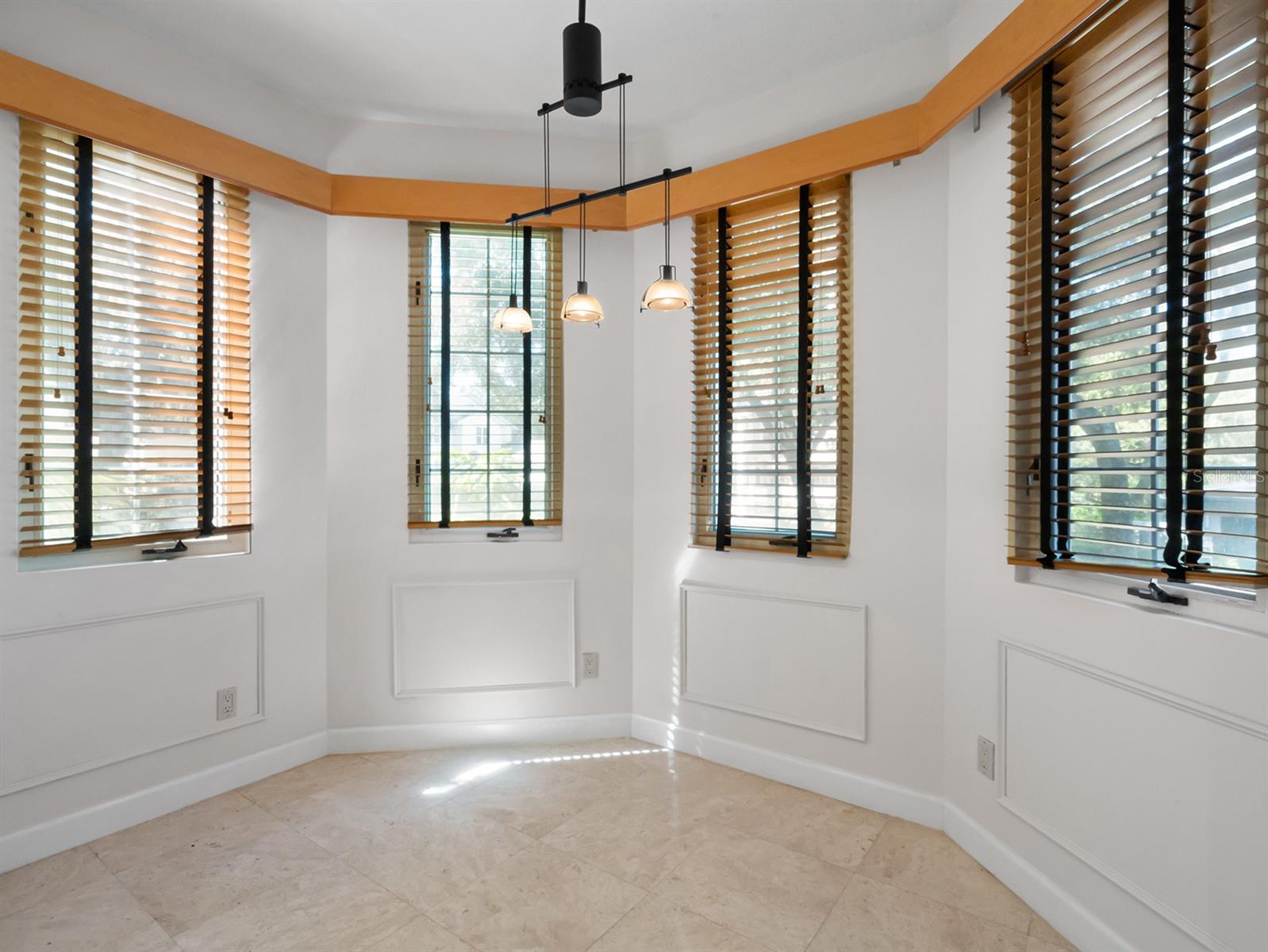 1110 W IVANHOE BLVD #6, ORLANDO, FL, 32804