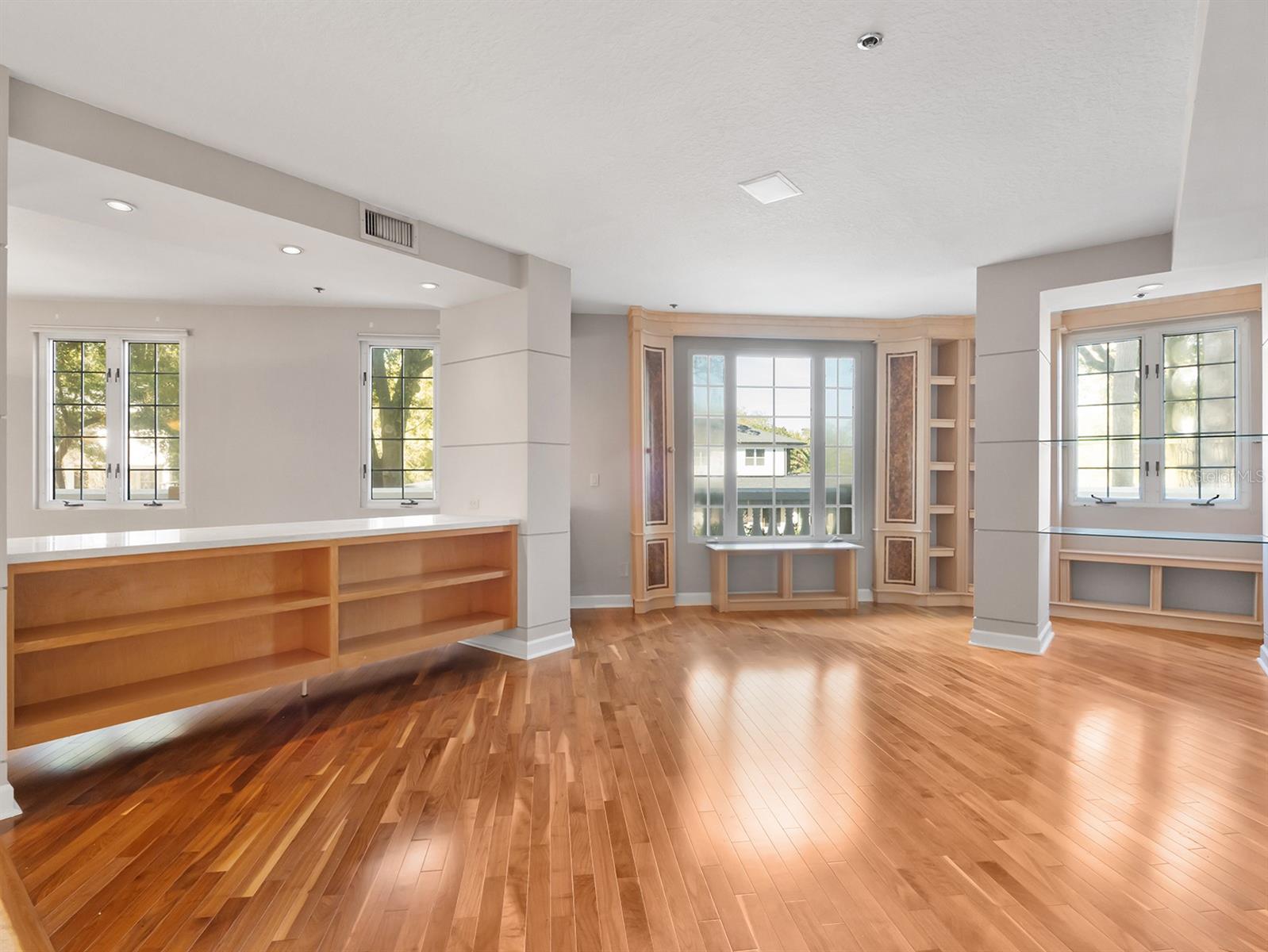1110 W IVANHOE BLVD #6, ORLANDO, FL, 32804
