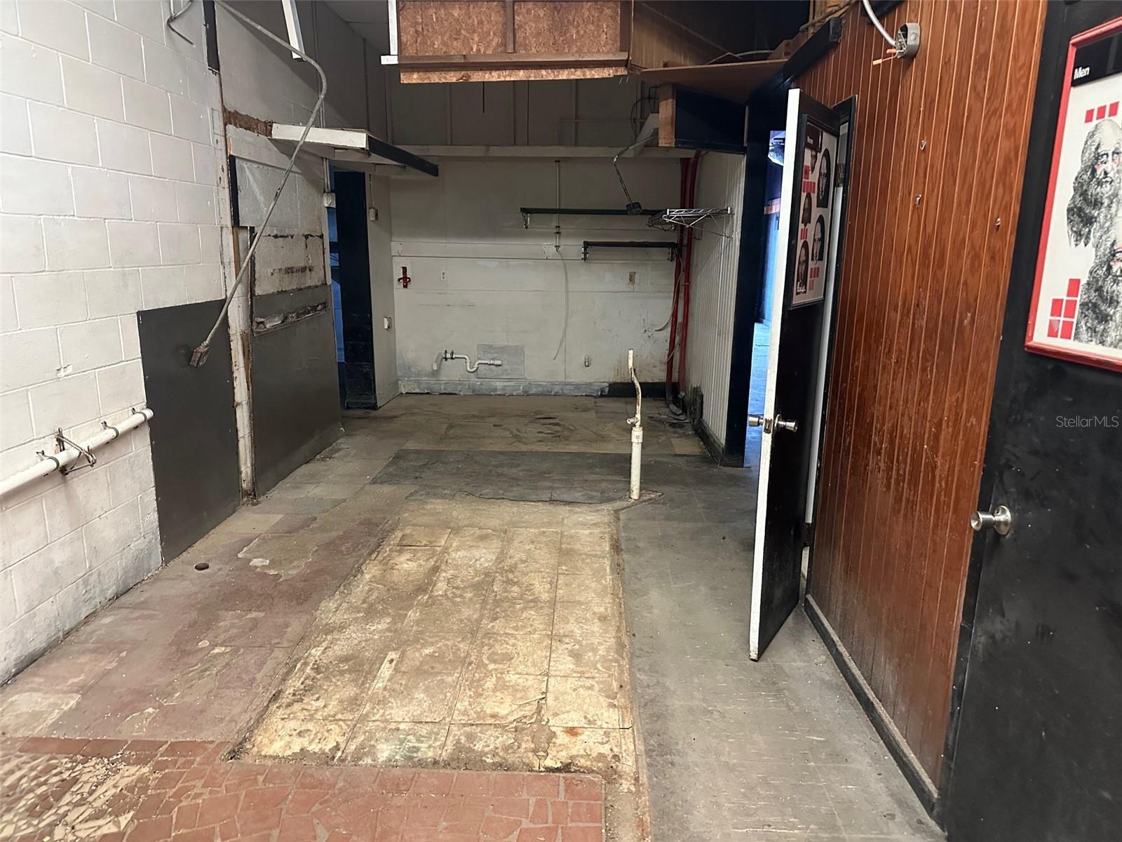 706 W UNIVERSITY AVE, GAINESVILLE, FL, 32601