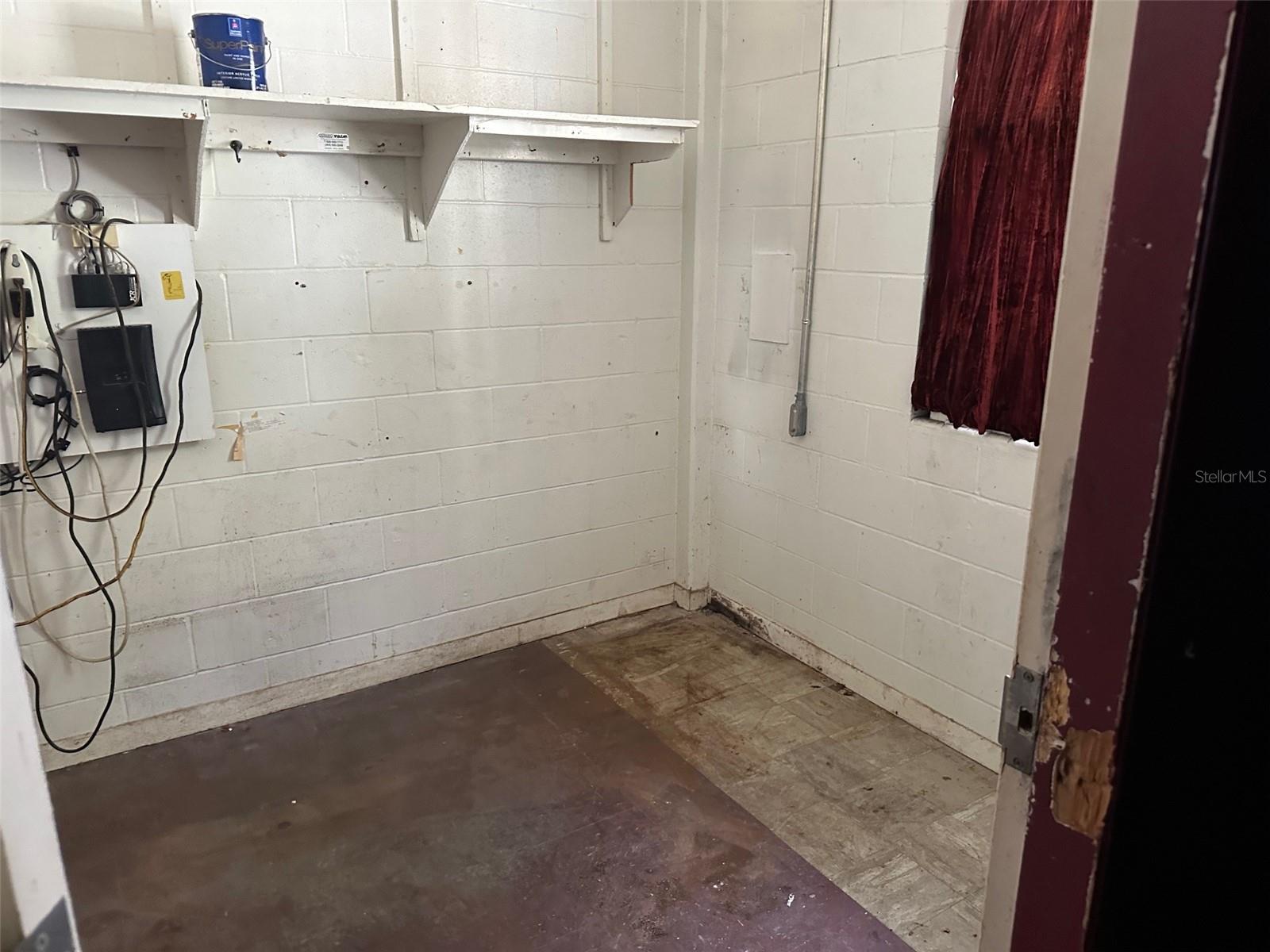 706 W UNIVERSITY AVE, GAINESVILLE, FL, 32601