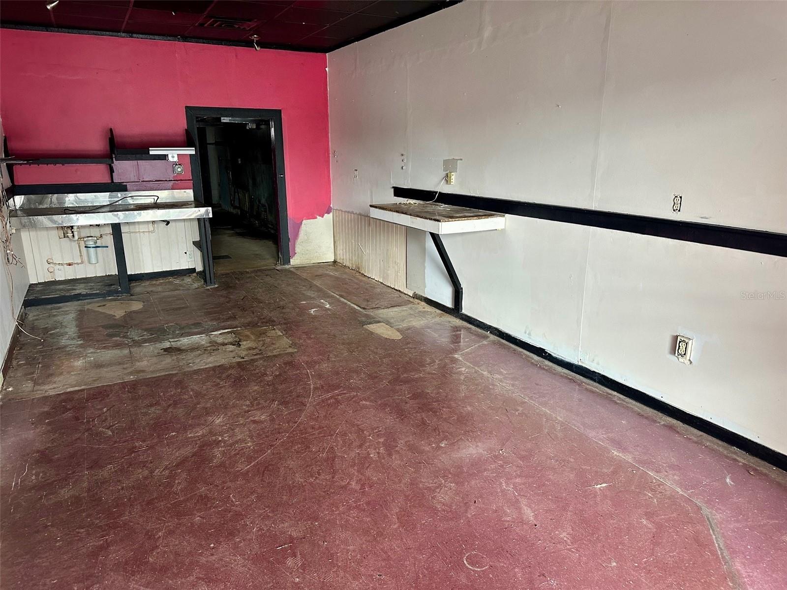 706 W UNIVERSITY AVE, GAINESVILLE, FL, 32601