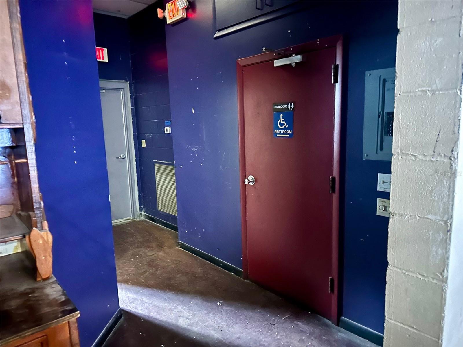 706 W UNIVERSITY AVE, GAINESVILLE, FL, 32601