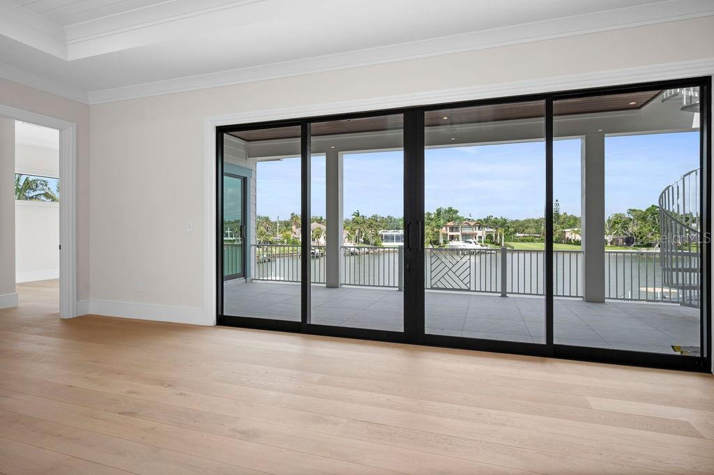 A4592737 Property Photo