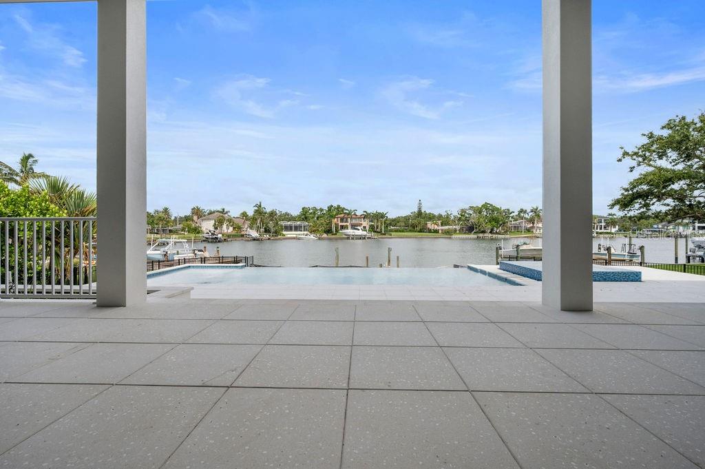 A4592737 Property Photo