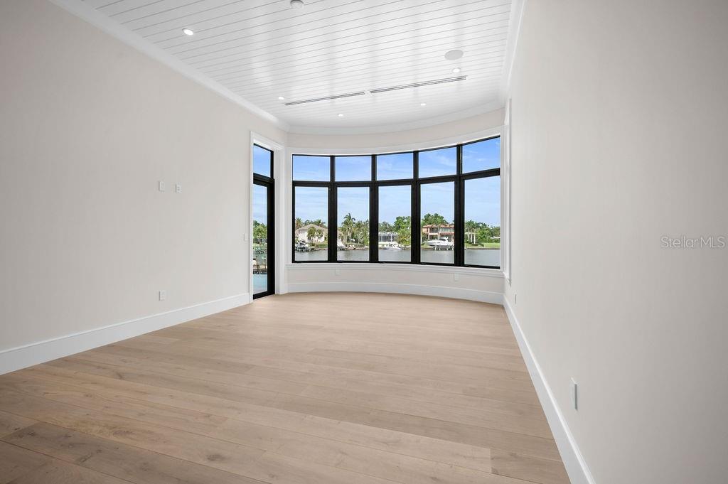 A4592737 Property Photo
