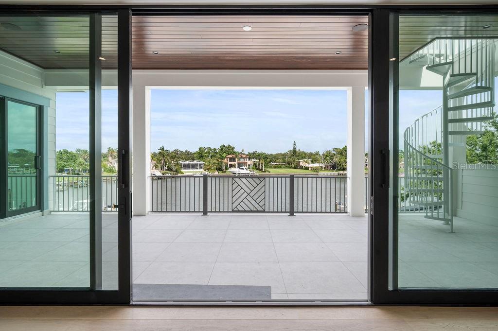A4592737 Property Photo