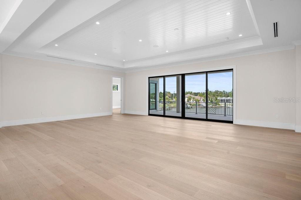 A4592737 Property Photo