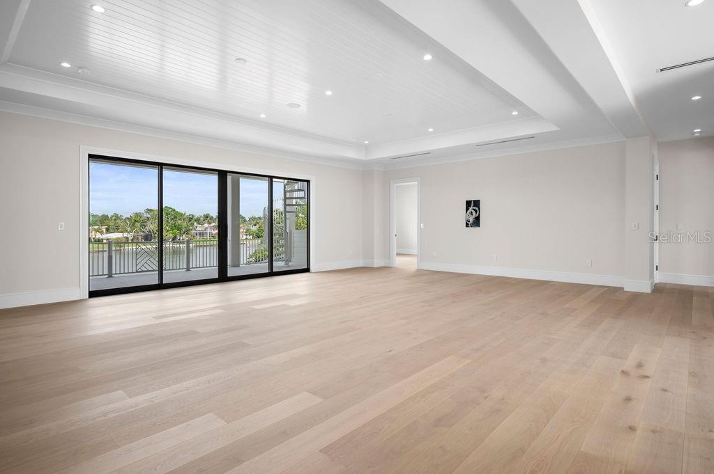 A4592737 Property Photo