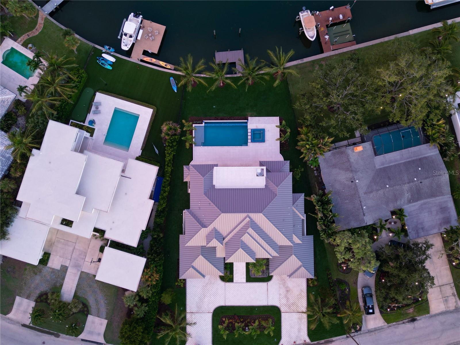 A4592737 Property Photo