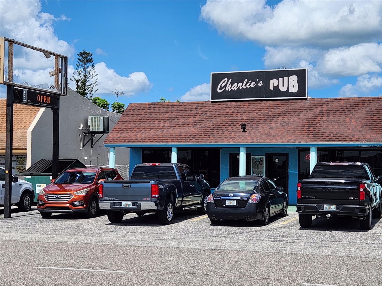 3496 TAMIAMI TRL, PORT CHARLOTTE, FL, 33952