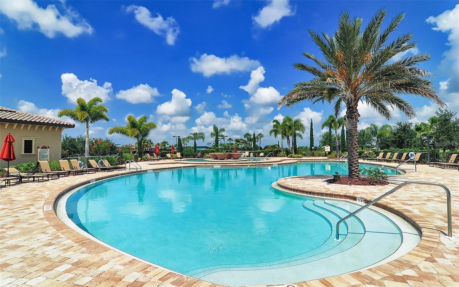 8105 GRAND ESTUARY TRL #204, BRADENTON, FL, 34212