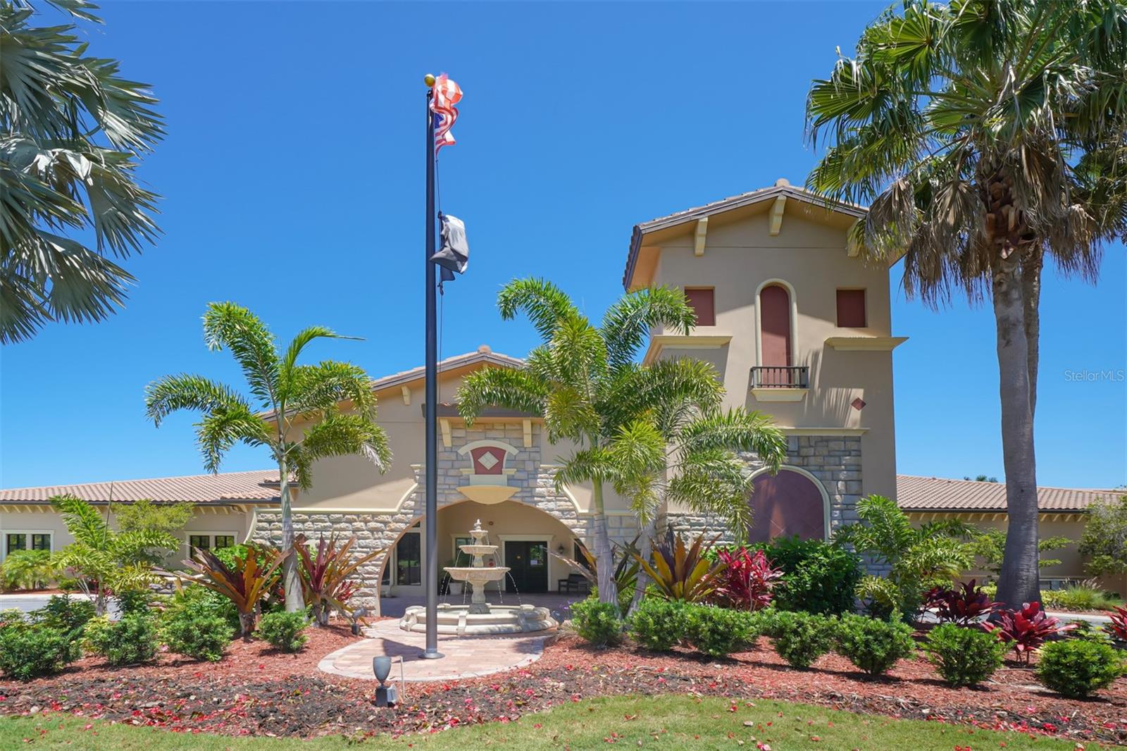 8105 GRAND ESTUARY TRL #204, BRADENTON, FL, 34212
