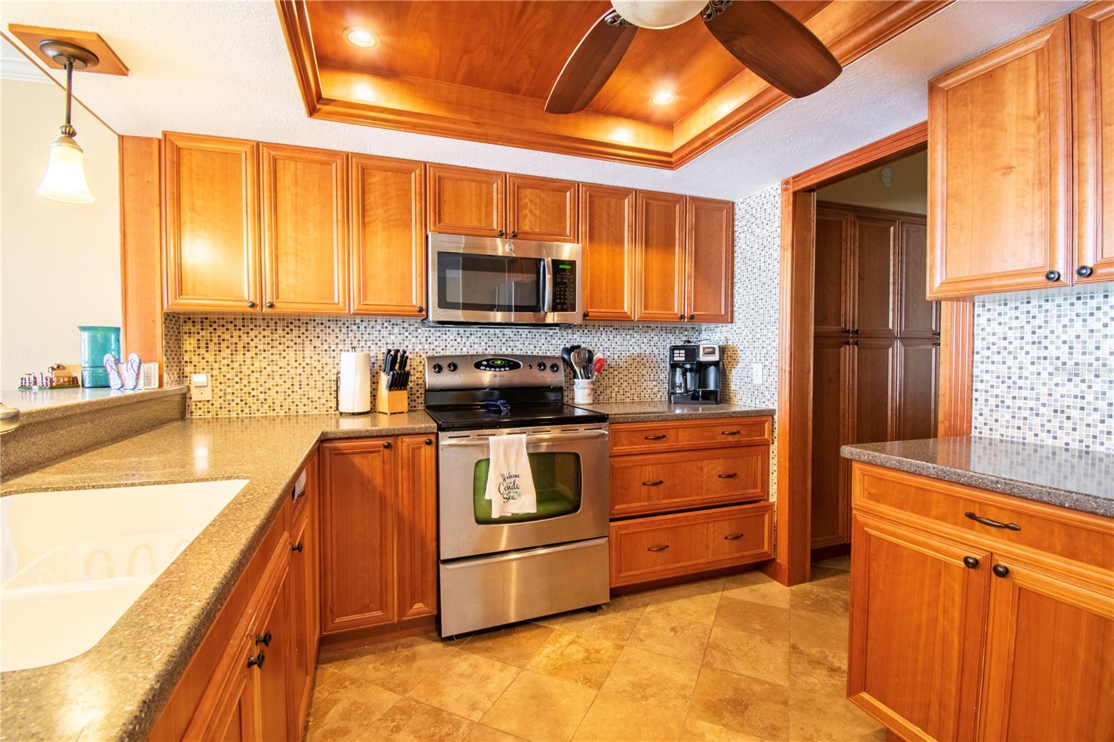 13650 GULF BLVD #302, MADEIRA BEACH, FL, 33708