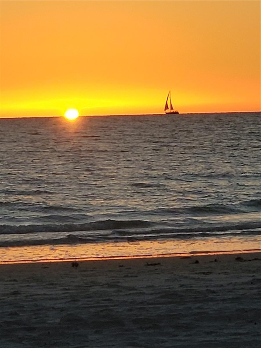 13650 GULF BLVD #302, MADEIRA BEACH, FL, 33708