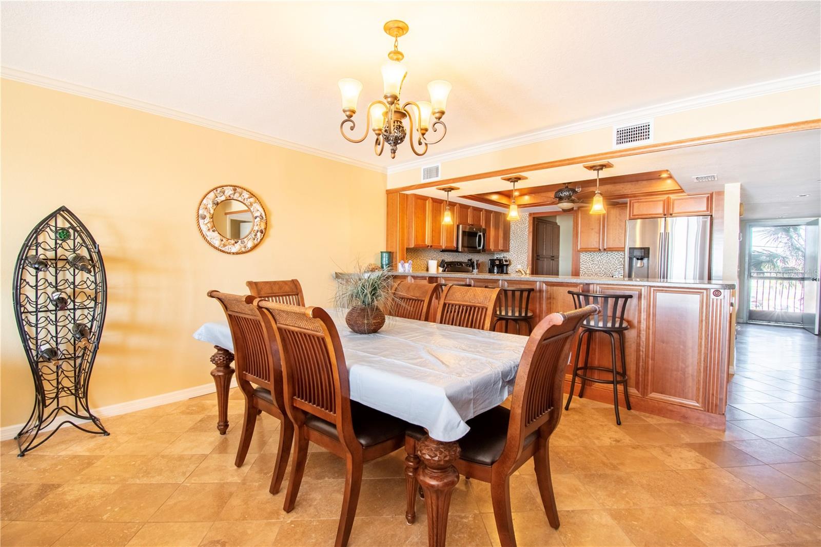 13650 GULF BLVD #302, MADEIRA BEACH, FL, 33708
