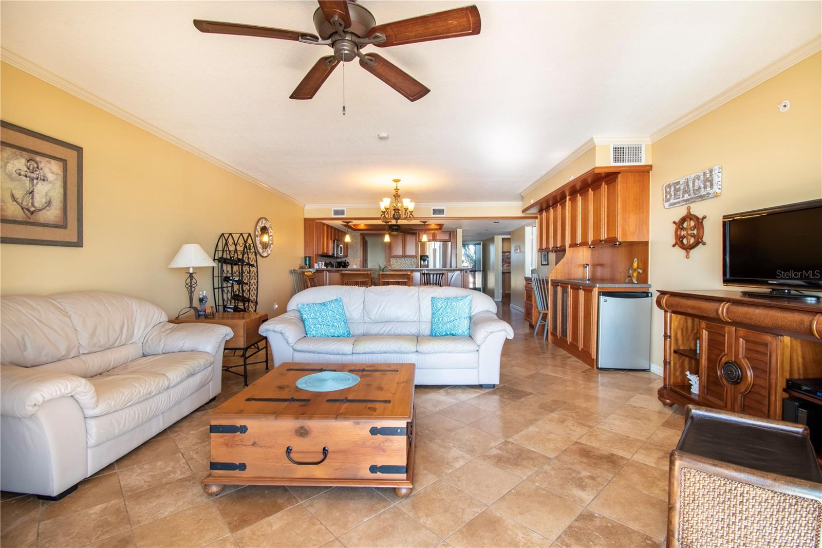 13650 GULF BLVD #302, MADEIRA BEACH, FL, 33708