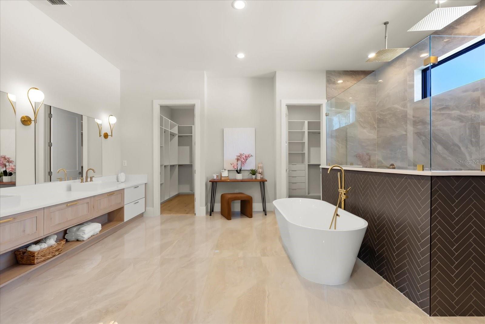 G5076525 Property Photo