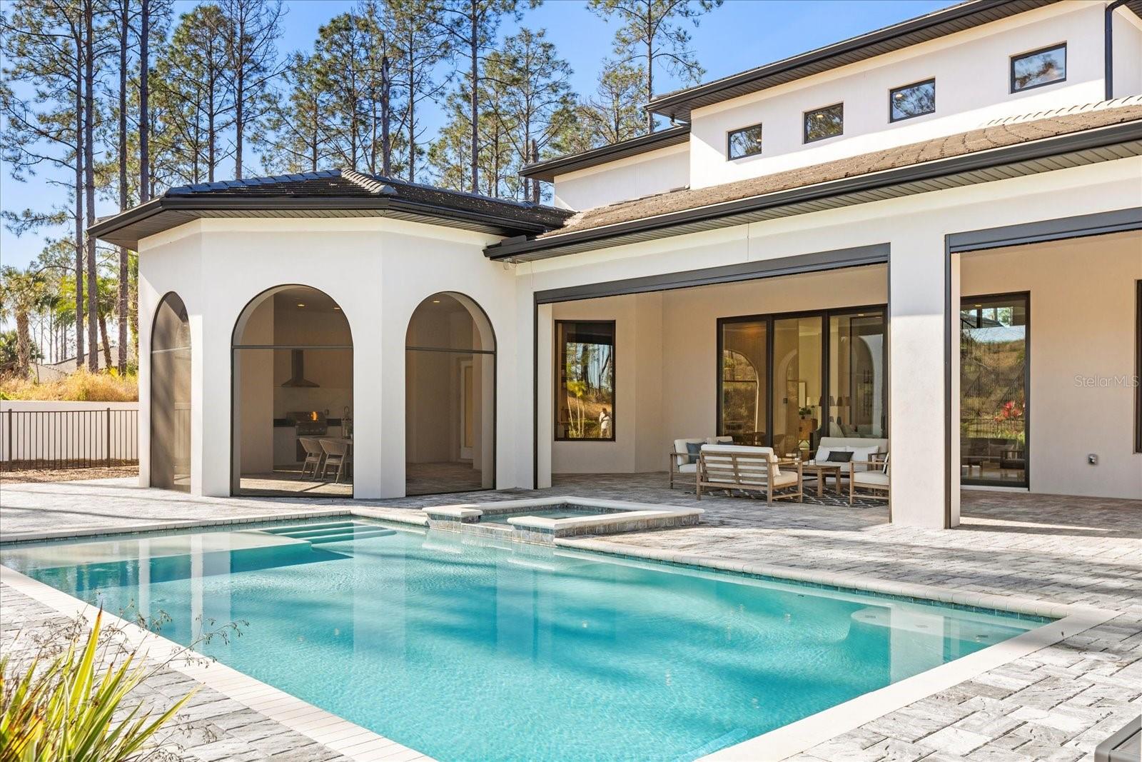 G5076525 Property Photo