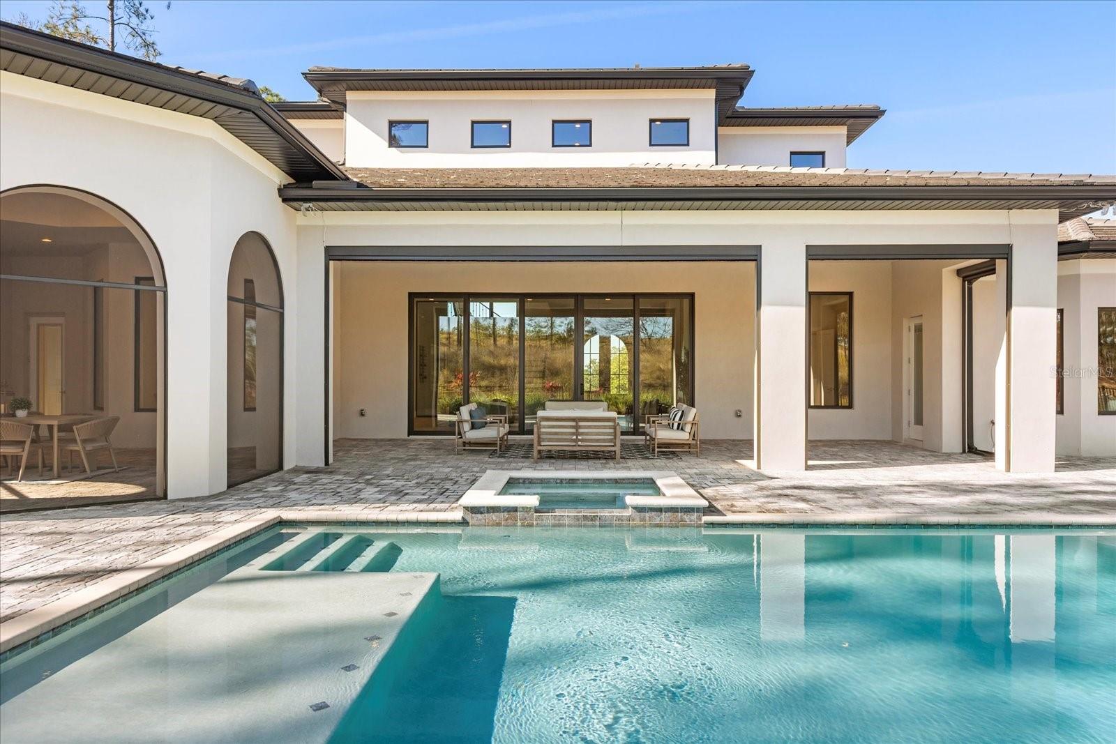 G5076525 Property Photo