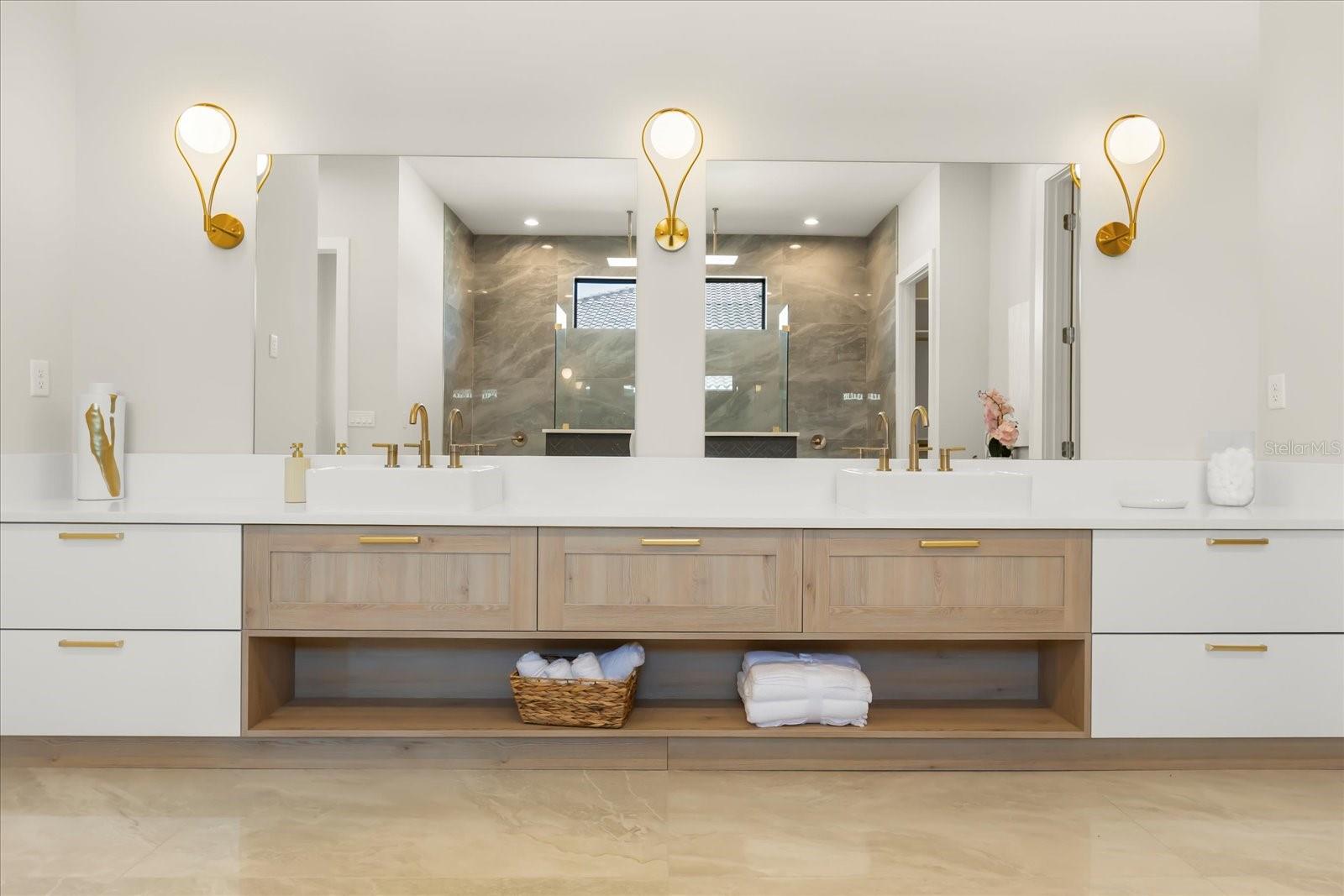 G5076525 Property Photo