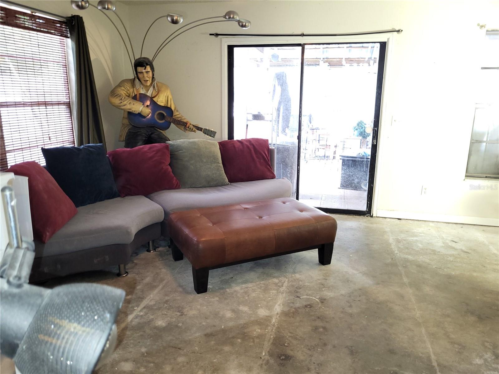 3429 OAK TRAIL CT, TAMPA, FL, 33614