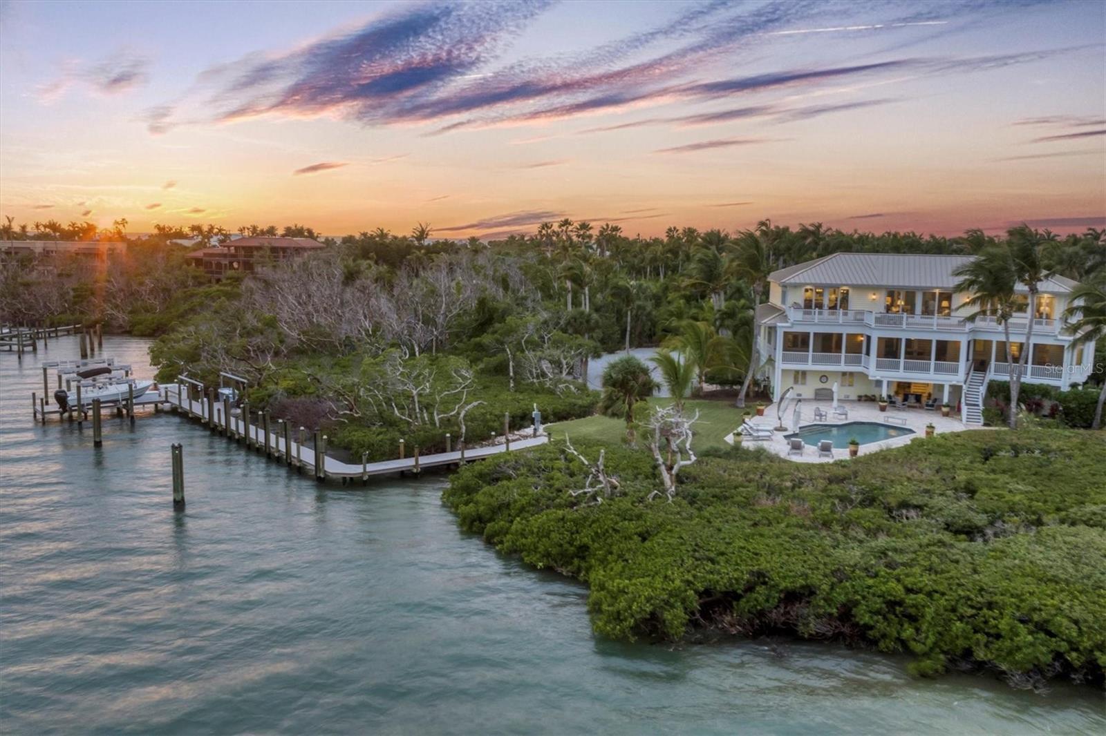 D6133862 Property Photo