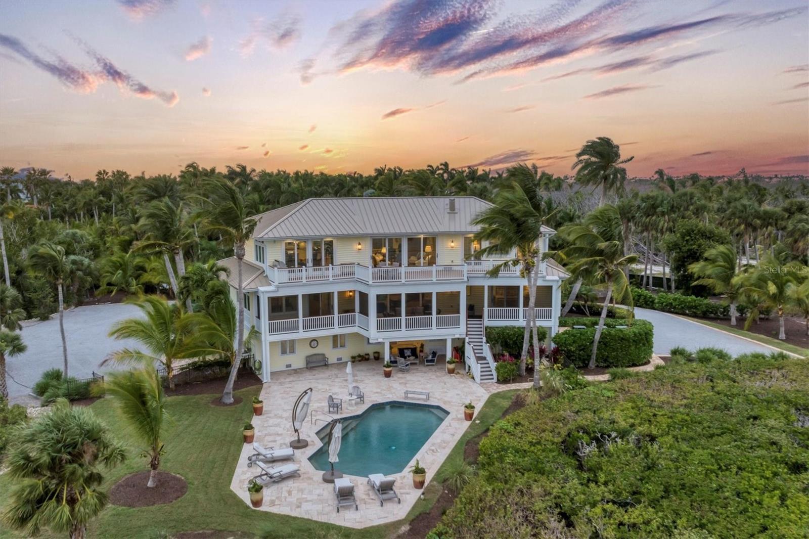 D6133862 Property Photo