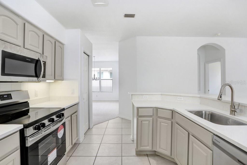 2927 MINUTEMAN LN, BRANDON, FL, 33511