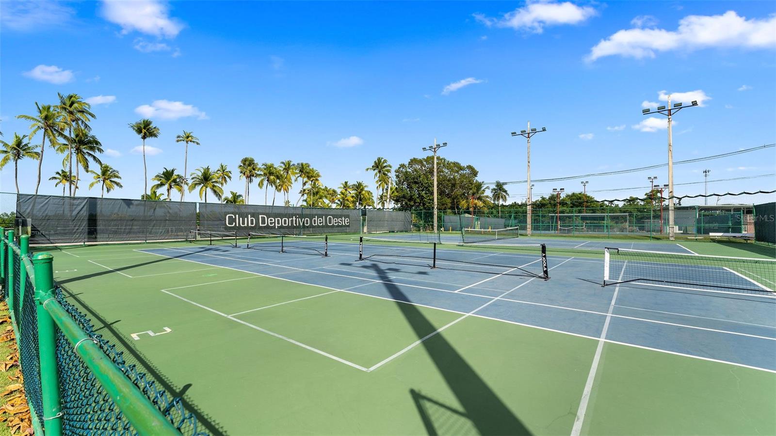 PR9103704 Property Photo