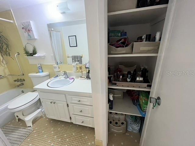 3125 36TH ST N #304, ST PETERSBURG, FL, 33713