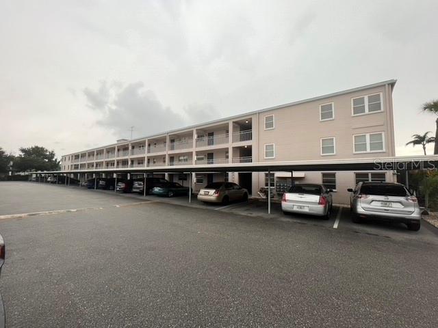 3125 36TH ST N #304, ST PETERSBURG, FL, 33713