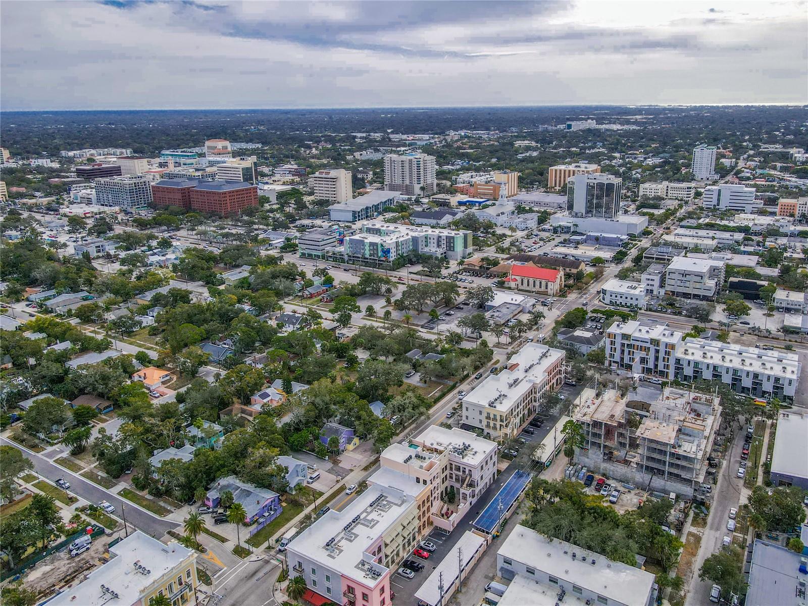 525 N ORANGE AVE #204, SARASOTA, FL, 34236