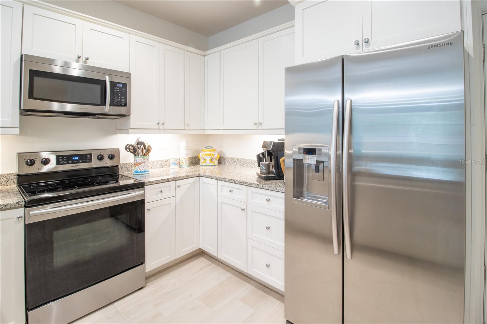 525 N ORANGE AVE #204, SARASOTA, FL, 34236